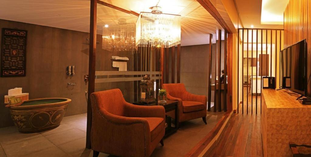The Oriental Luxury Suites Tagaytay Tagaytay City Exterior foto