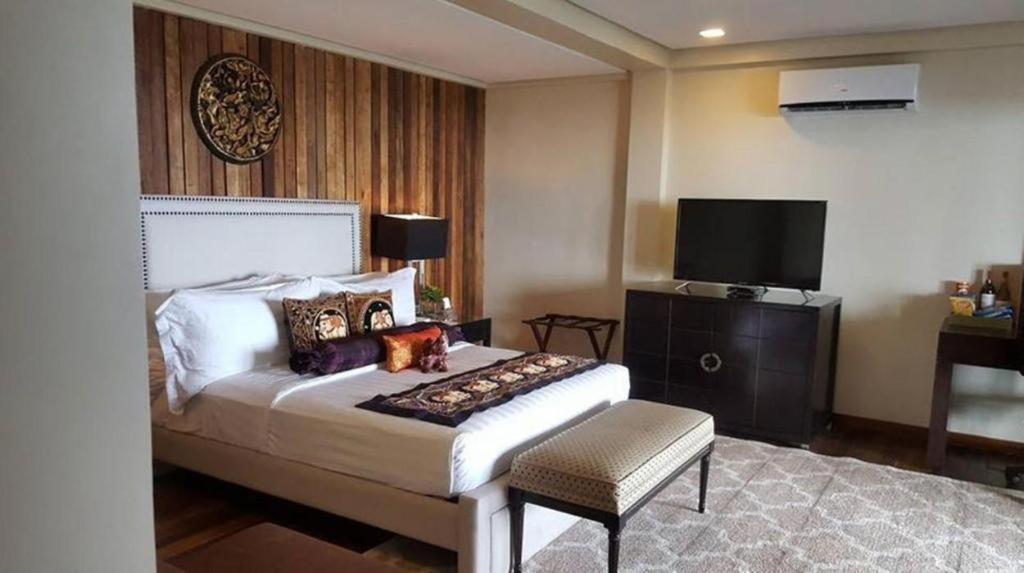The Oriental Luxury Suites Tagaytay Tagaytay City Exterior foto
