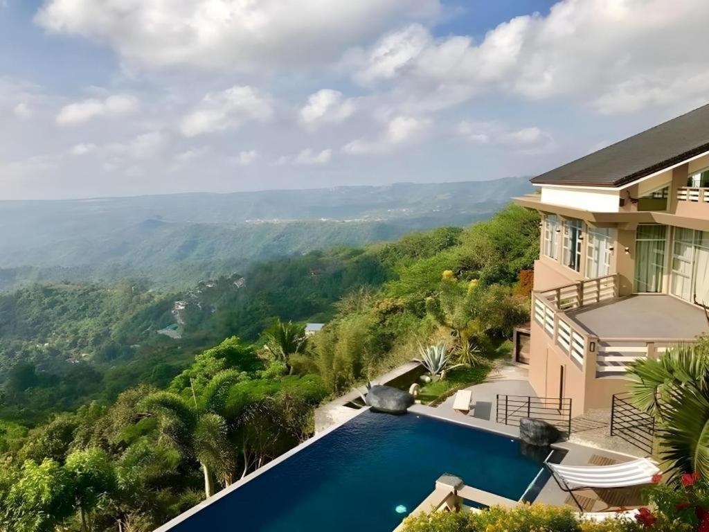 The Oriental Luxury Suites Tagaytay Tagaytay City Exterior foto