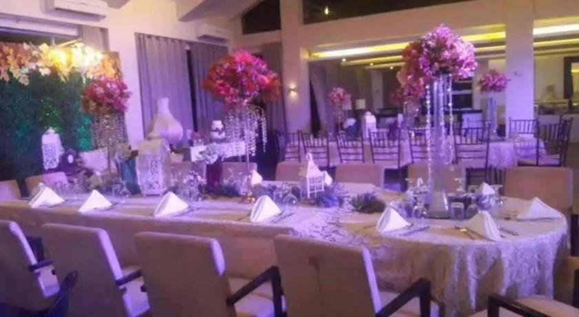 The Oriental Luxury Suites Tagaytay Tagaytay City Exterior foto